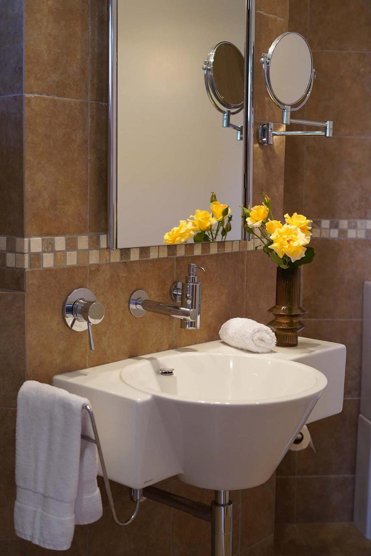 Mt Rosa Lodge Boutique Vineyard Accommodation Γουανάκα Εξωτερικό φωτογραφία