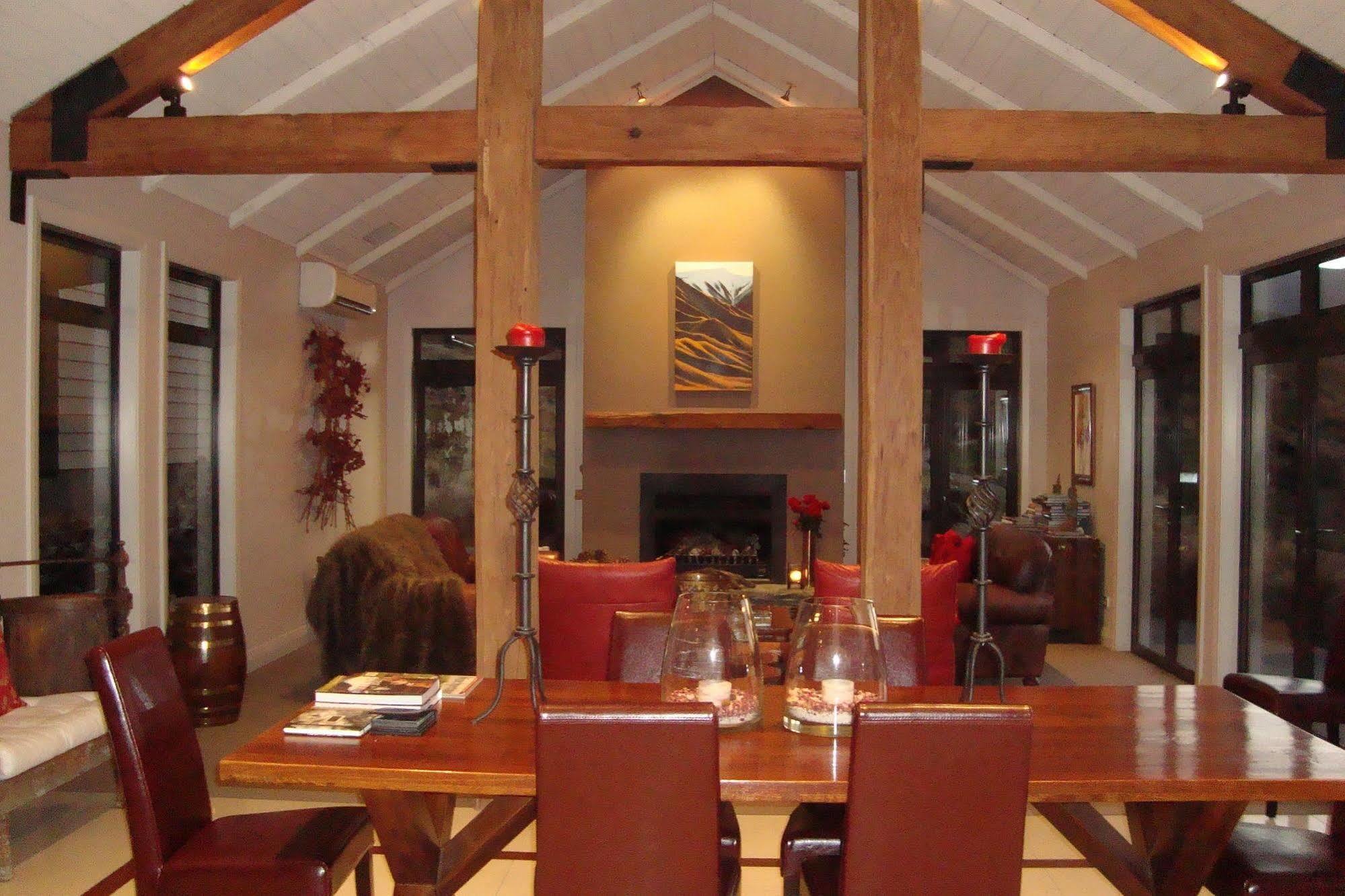 Mt Rosa Lodge Boutique Vineyard Accommodation Γουανάκα Εξωτερικό φωτογραφία