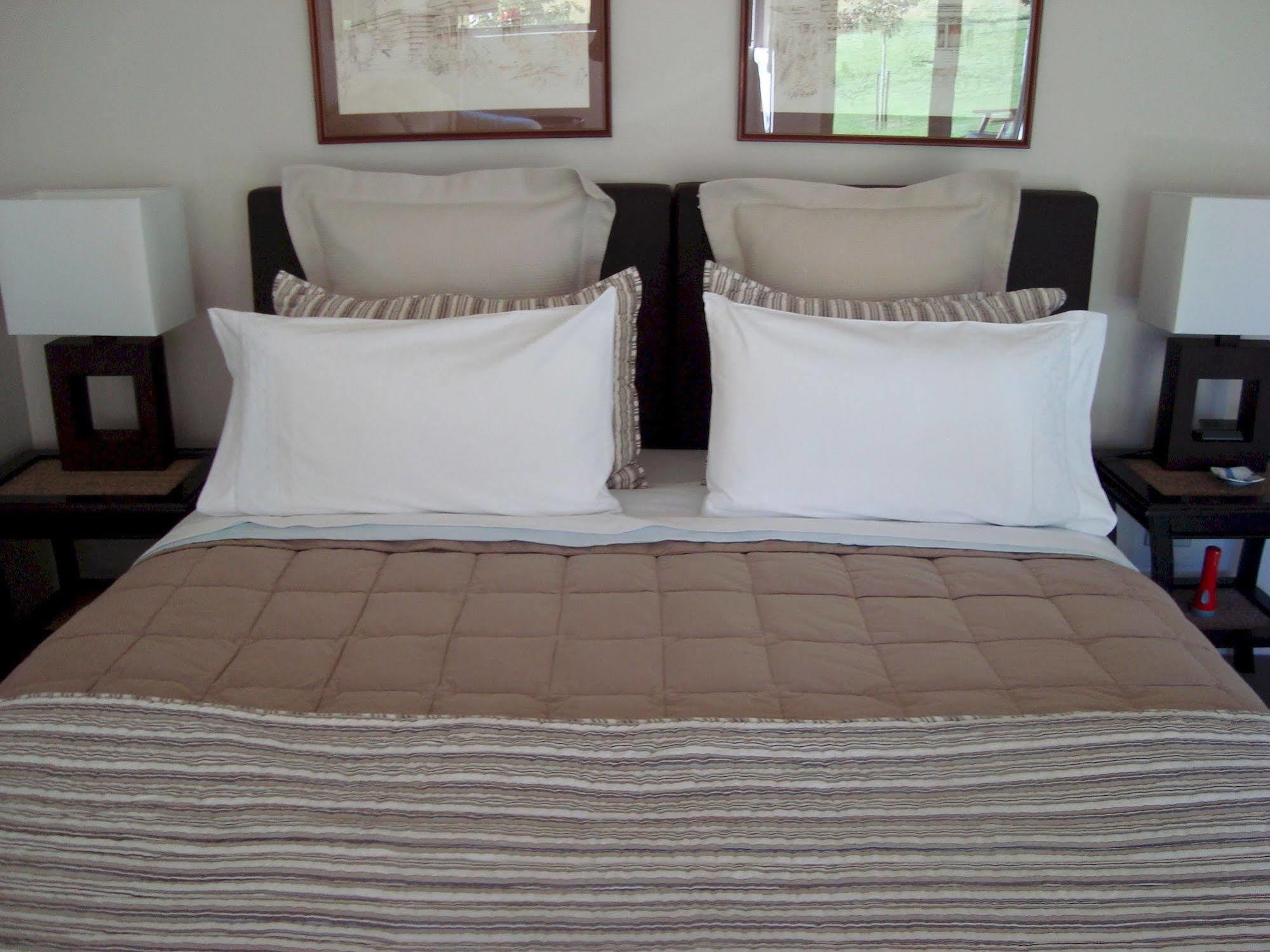 Mt Rosa Lodge Boutique Vineyard Accommodation Γουανάκα Εξωτερικό φωτογραφία